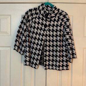 Black and white houndstooth sweater